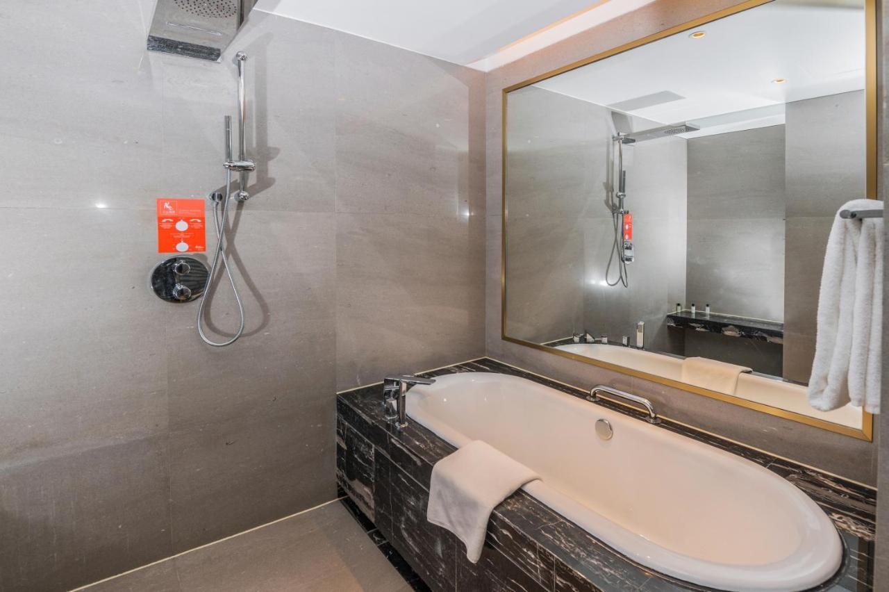 Hotel Indigo Shanghai Jing'An By Ihg Экстерьер фото